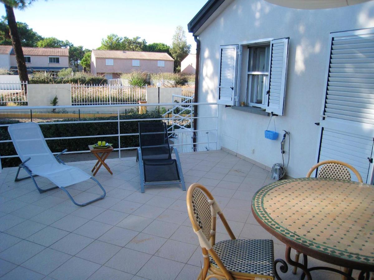 House With 2 Bedrooms In Borgo With Enclosed Garden And Wifi 50 M From The Beach Exterior photo